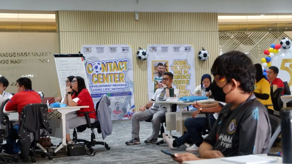 kisah sukses united tractor